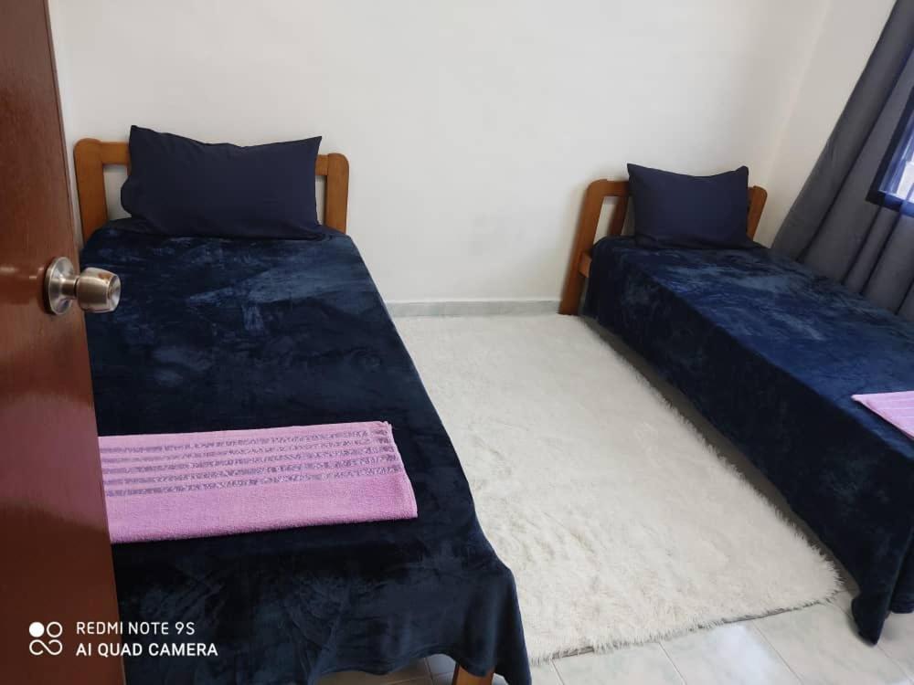 R&R Homestay Simpang Renggam Bagian luar foto